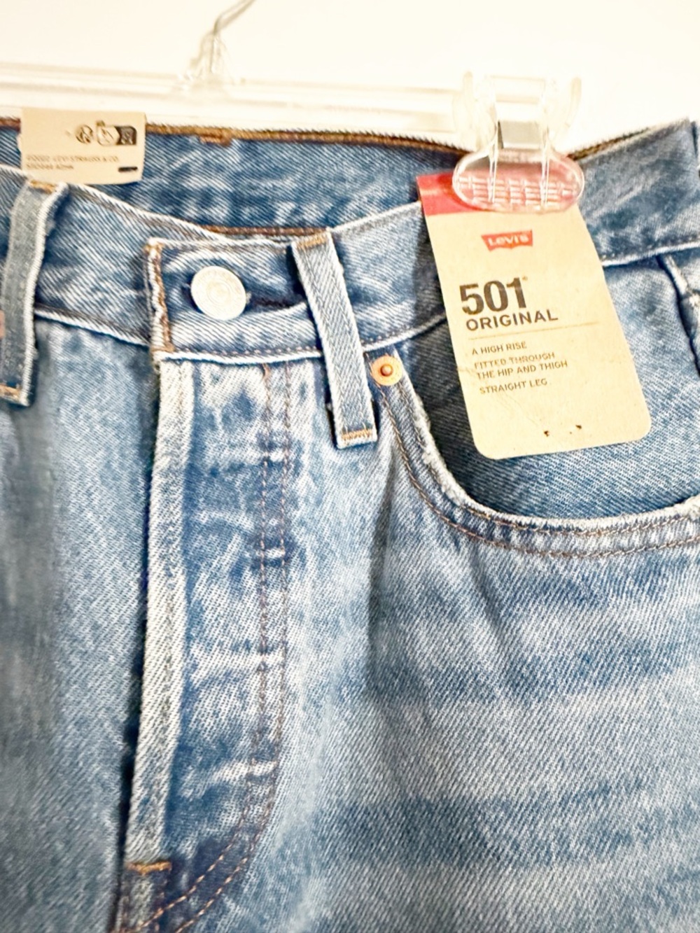 Levi's 501 Original Fit Light Wash Straight Leg Button Fly Jeans 24x30 - Picture 3 of 9